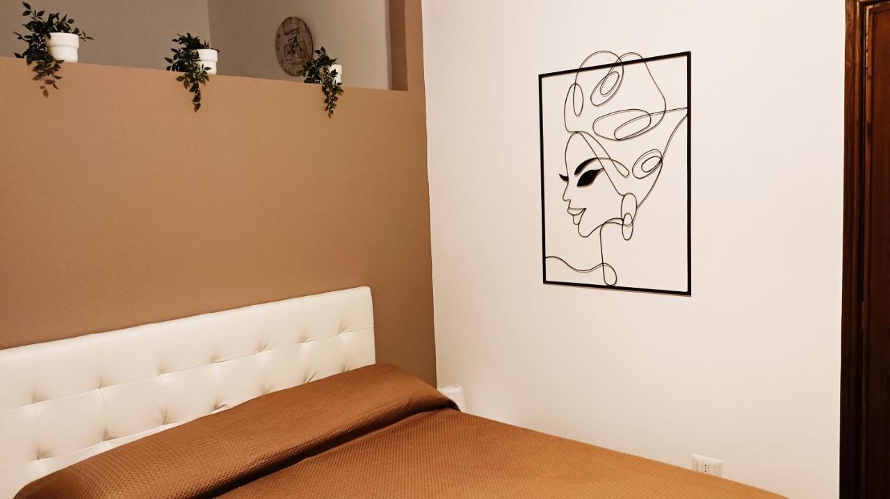 Suite Mirella Napoli Esterno foto